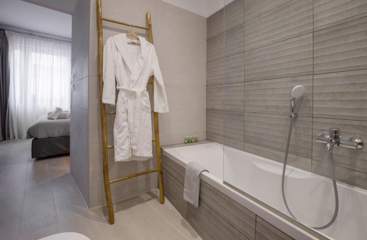 Ermou Monastiraki View Lycabettus Apartman Athén Kültér fotó