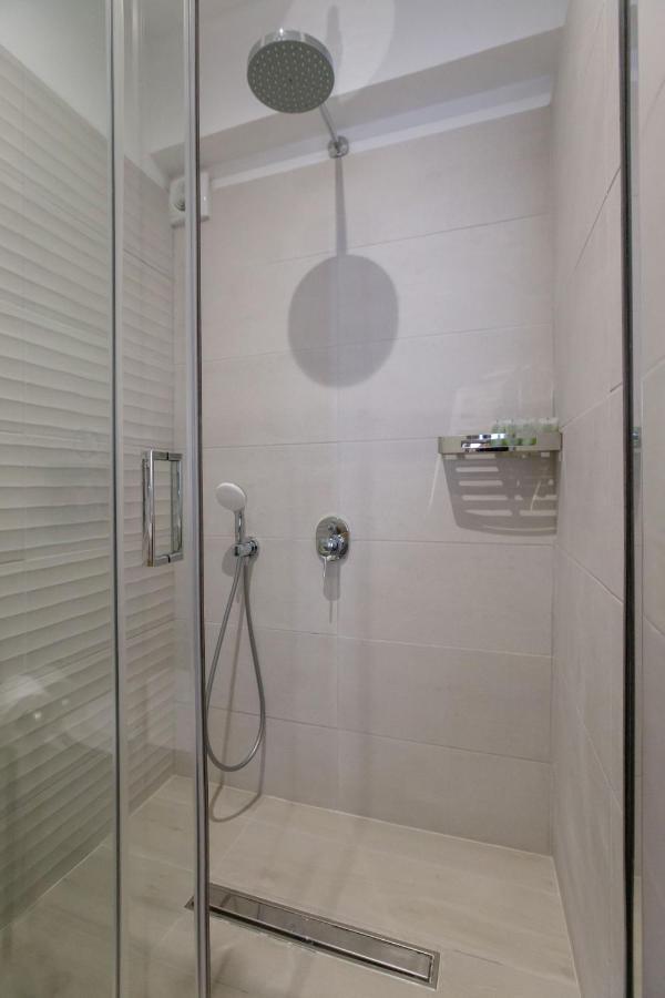 Ermou Monastiraki View Lycabettus Apartman Athén Kültér fotó